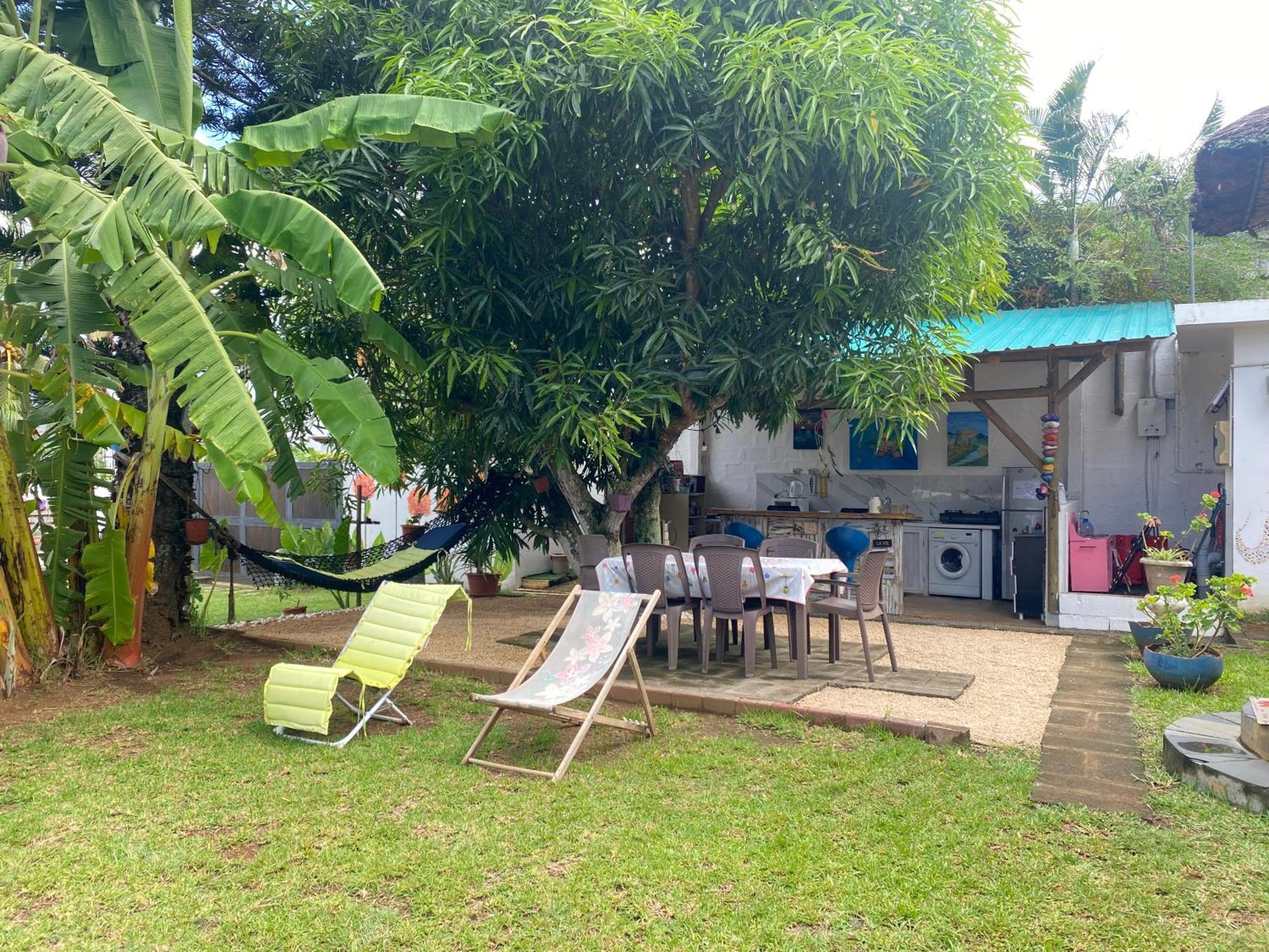 Cazhibiscus Bed & Breakfast ทรู โอซ์ บิชส์ ภายนอก รูปภาพ