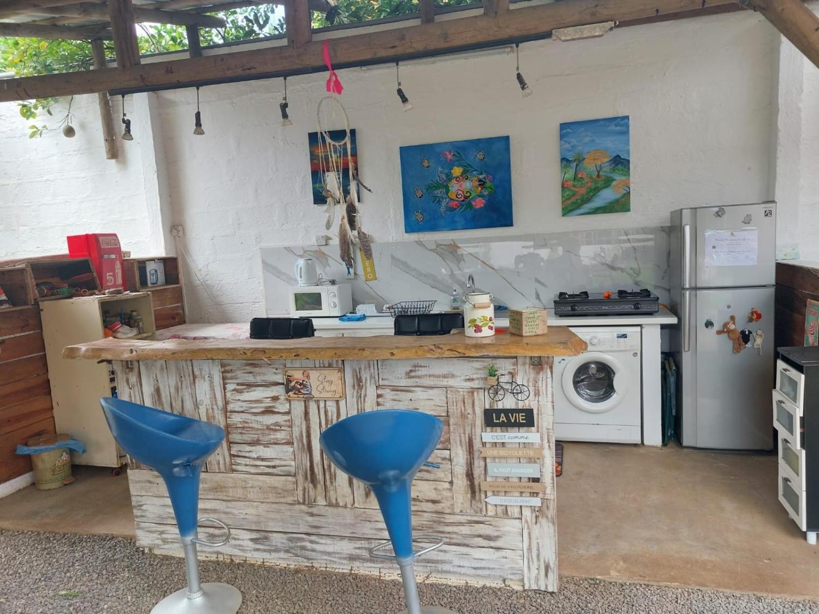 Cazhibiscus Bed & Breakfast ทรู โอซ์ บิชส์ ภายนอก รูปภาพ