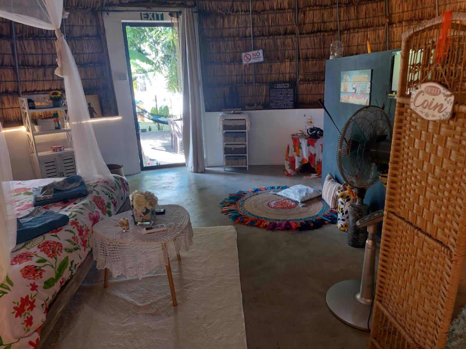 Cazhibiscus Bed & Breakfast ทรู โอซ์ บิชส์ ภายนอก รูปภาพ
